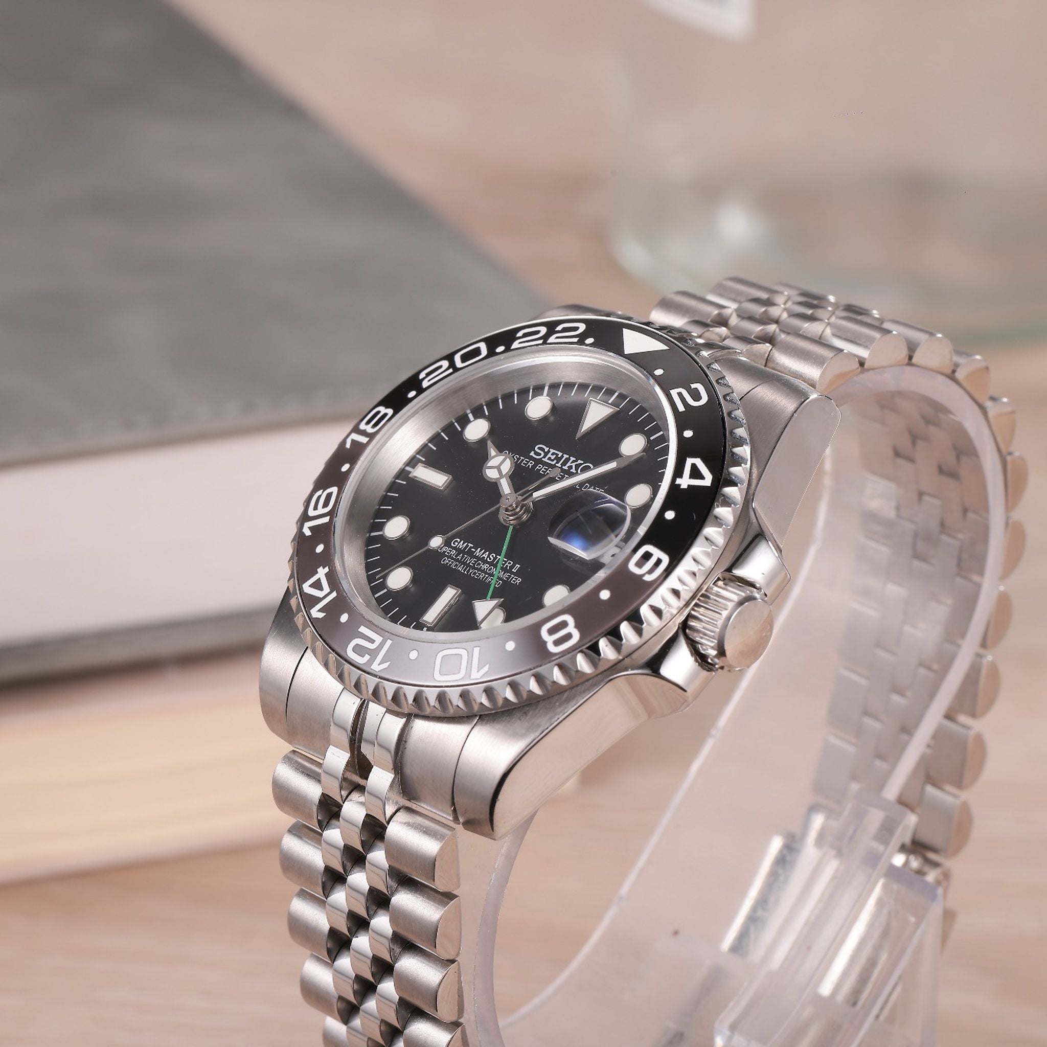 S·LAB GMT